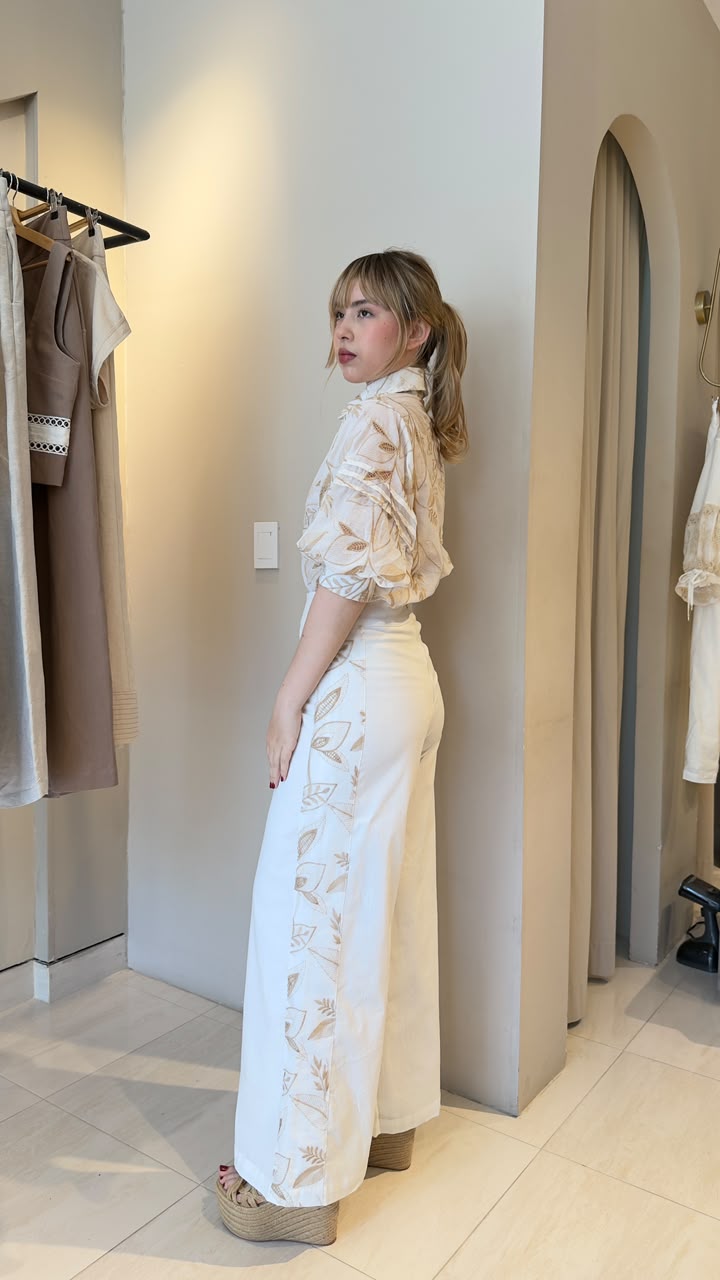 Set Antonia