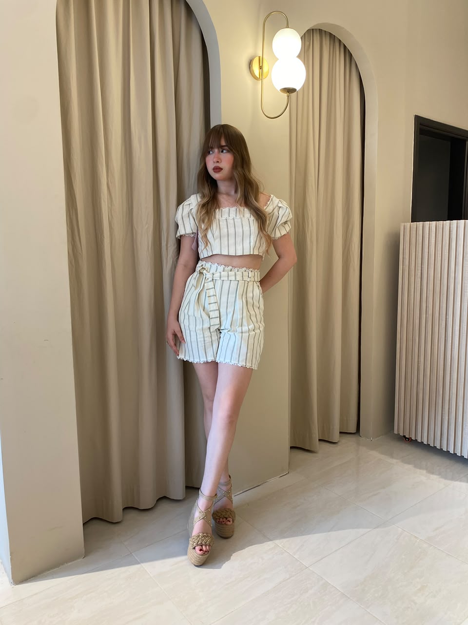 Set Luciana